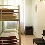 New コンドミニアム